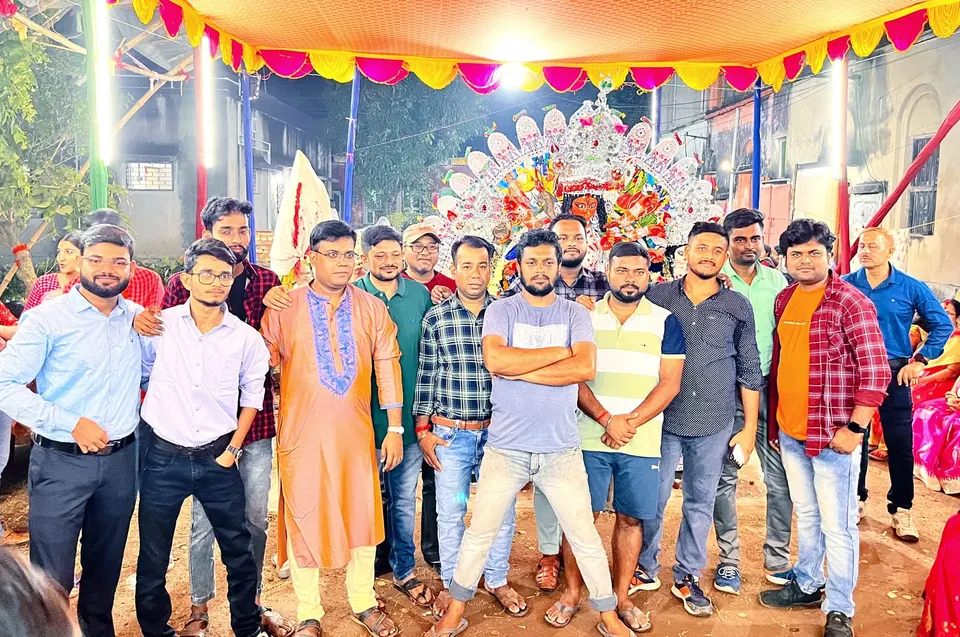 The Chatterjee family with Ma at the Durga temple, Ruppur